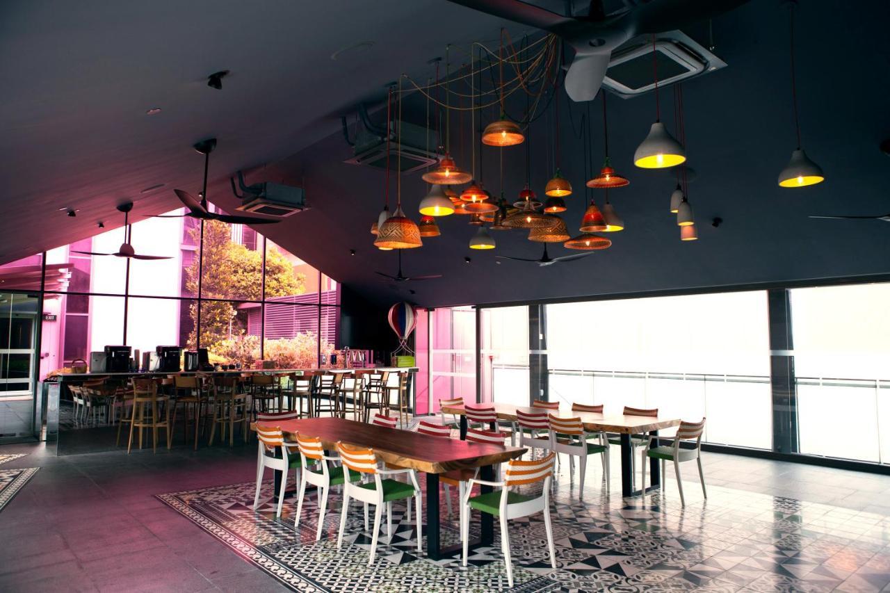 Khách sạn M Social 4*